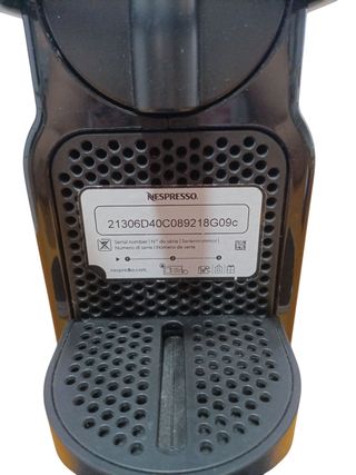 Cafetera Nespresso DeLonghi