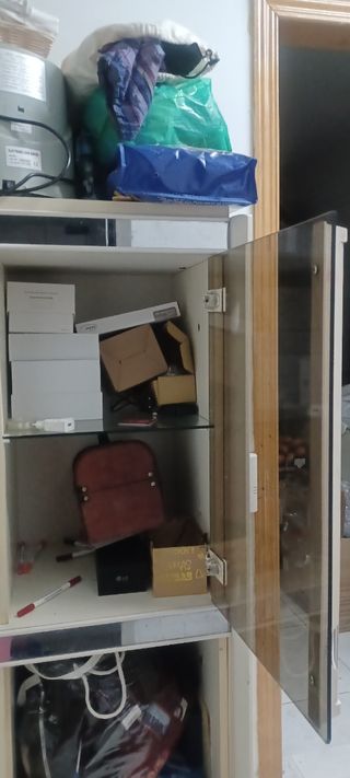 Soporte blanco metal multiusos