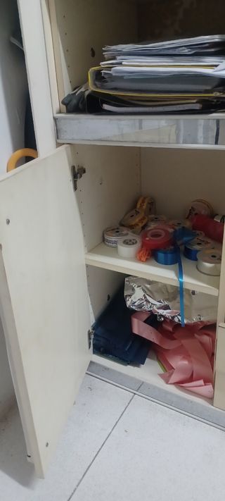 Soporte blanco metal multiusos