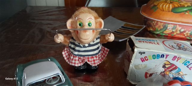 Auto moto e Scimmia Vintage