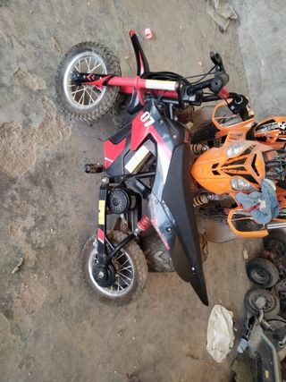 Minimoto eléctrica infantil