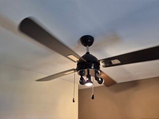 Ventilador techo 4 palas - Negro/Madera