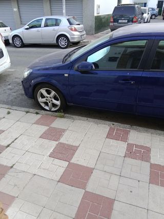 Opel Astra 2007