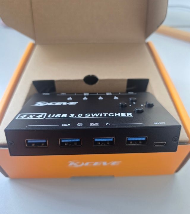 Conmutador KVM HDMI KCEVE