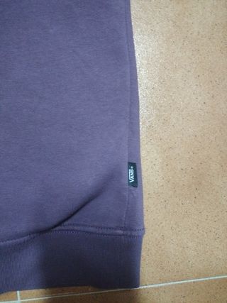 2 Sudadera Vans - Negro y Morado