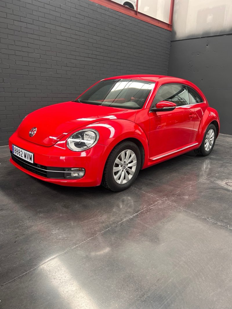 Volkswagen Beetle 2013 - foto 1