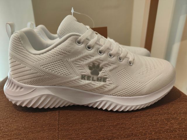 Zapatillas KELME blancas mujer