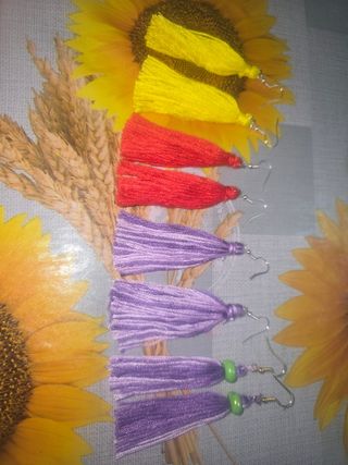 Pendientes borla rosa hechos a mano a 4 euros unid