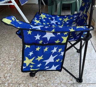 Silla plegable con parasol. Nueva sin estrenar