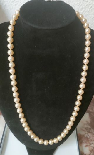 Collar muy antiguo de perlas y plata