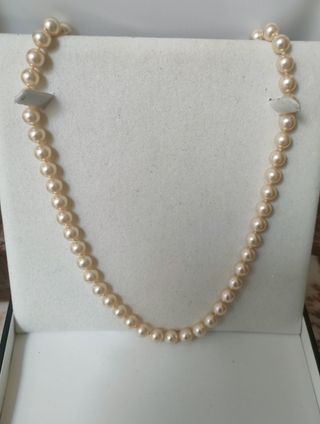Collar muy antiguo de perlas y plata