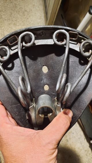 Sella in cuoio anni 40