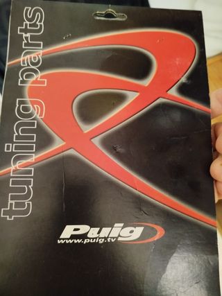 Protector depósito Suzuki