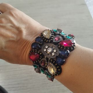 Brazalete multicolor joya