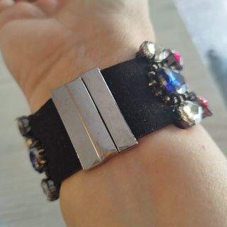 Brazalete multicolor joya