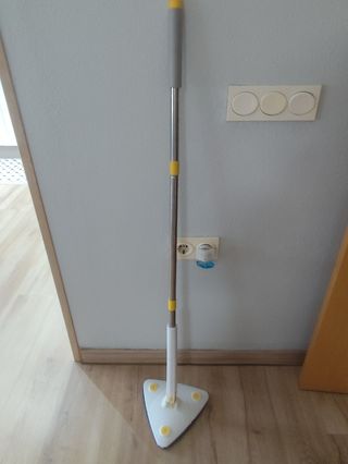 Fregona triangular extensible