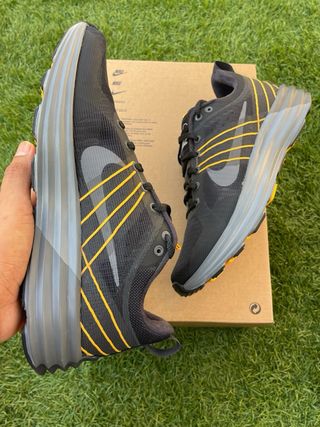 Nike Lunar Roam - Negras/Amarillas