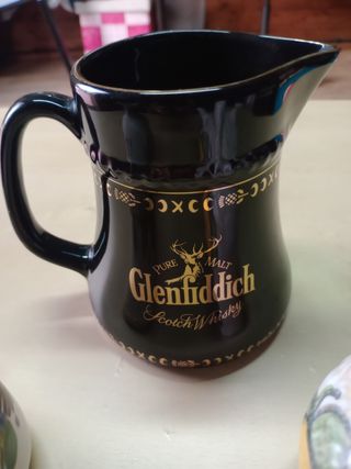 Jarra Glenfiddich + 2 porrones