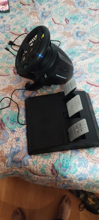 Thrustmaster T300 RS gt Volante
