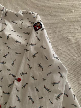 Camisa Lolittos aviones talla 16 años