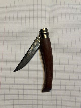 Opinel pelapatatas