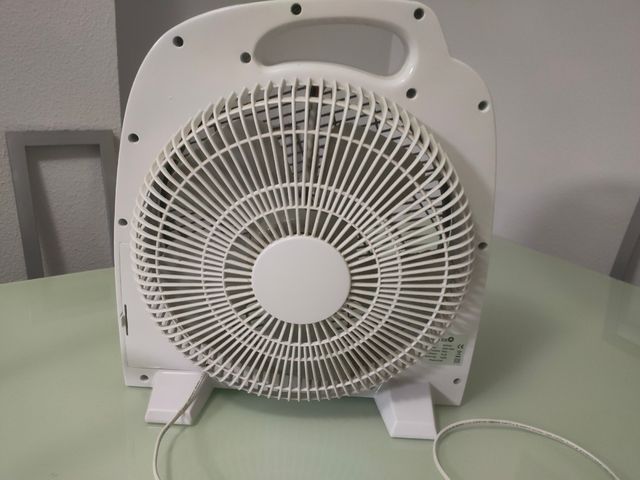 VENTILADOR GARZA GRIS Y BLANCO