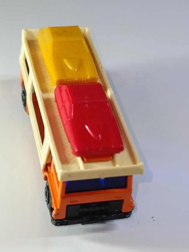 CAMION CAR TRANSPORTER DE 1976 1/64 MATCHBOX