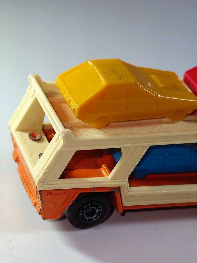 CAMION CAR TRANSPORTER DE 1976 1/64 MATCHBOX