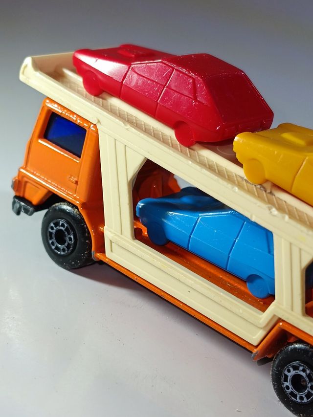 CAMION CAR TRANSPORTER DE 1976 1/64 MATCHBOX