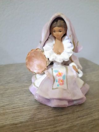 2 figure Statuette fatte interamente a mano