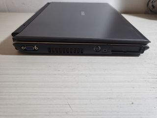 Portátil Toshiba Satellite Windows 7