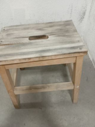 Escalera madera pequeña