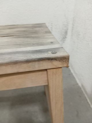 Escalera madera pequeña