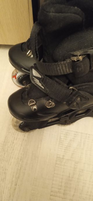 Patines niño - negros