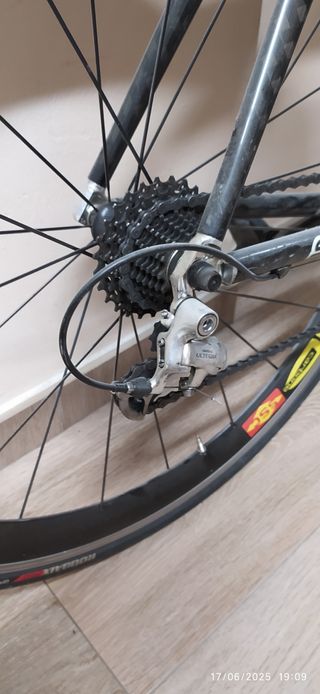 Bicicleta Carretera Scott CR1 Carbono