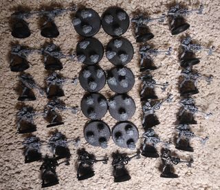 Necron Warriors & Scarab Swarms - Warhammer 40k
