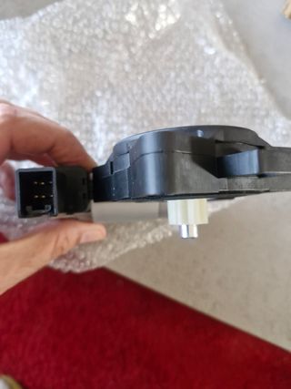Elevalunas Mazda - Motor Ventana