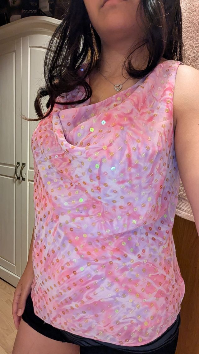 Blusa multicolor con paillettes