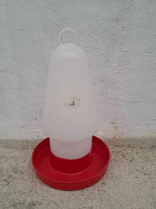Comedero automático para gallinas