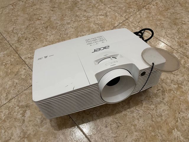 Proyector Acer DLP blanco