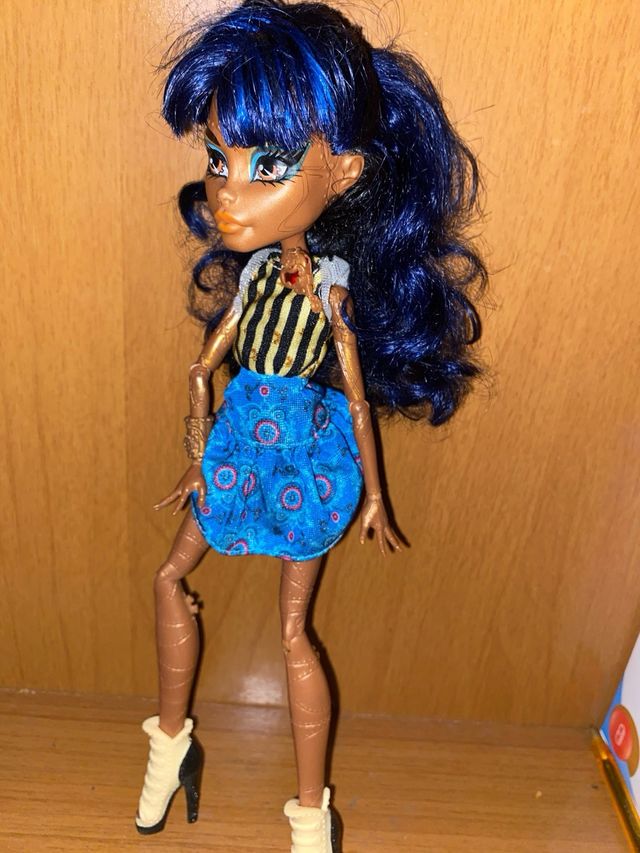 Monster High Robecca Steam Coffin Bean