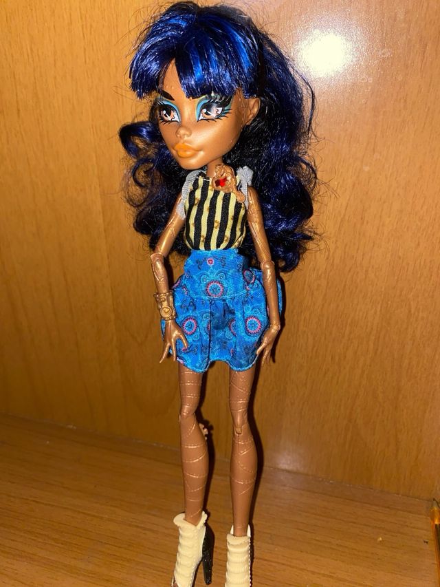 Monster High Robecca Steam Coffin Bean