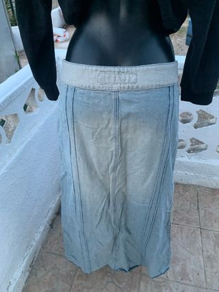 Falda vaquera Guess larga