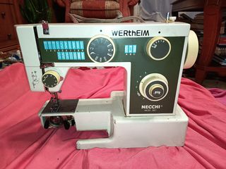 Máquina coser Wertheim Necchi 561