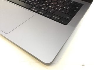portatil apple apple macbook pro m1 pro 10-core 3.2 14 (14gpu) (2021) (a2442)