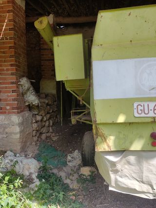 Cosechadora Consul 68 Antigua