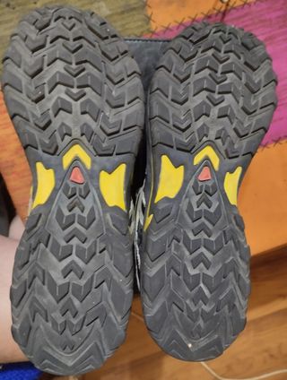 Salomon talla 42 