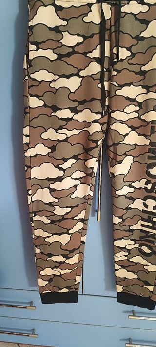 Pantaloni Love Moschino mimetici tg M