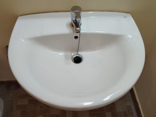 "OFERTA"BAJADA DE PRECIO lavabo con pie"roca"
