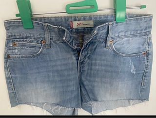 Shorts Levis 571 Slim Fit azules